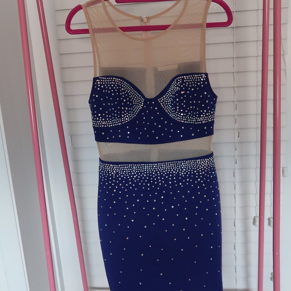 Blue/Nude Sequin Sleeveless Dress